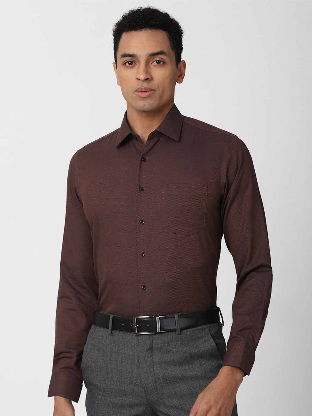 

Van Heusen Men Brown Slim Fit Pure Cotton Formal Shirt
