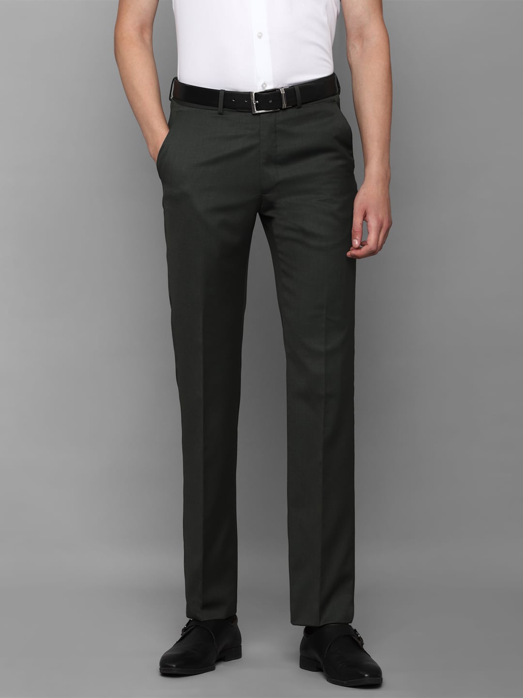 

Luxure by Louis Philippe Men Grey Solid Slim Fit Trousers