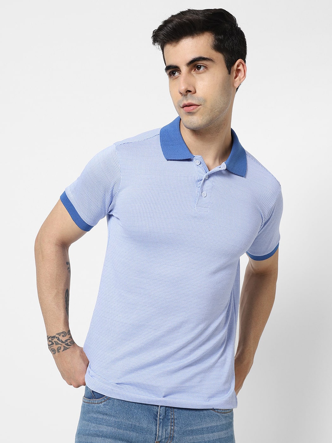 

VASTRADO Men Blue Polo Collar T-shirt