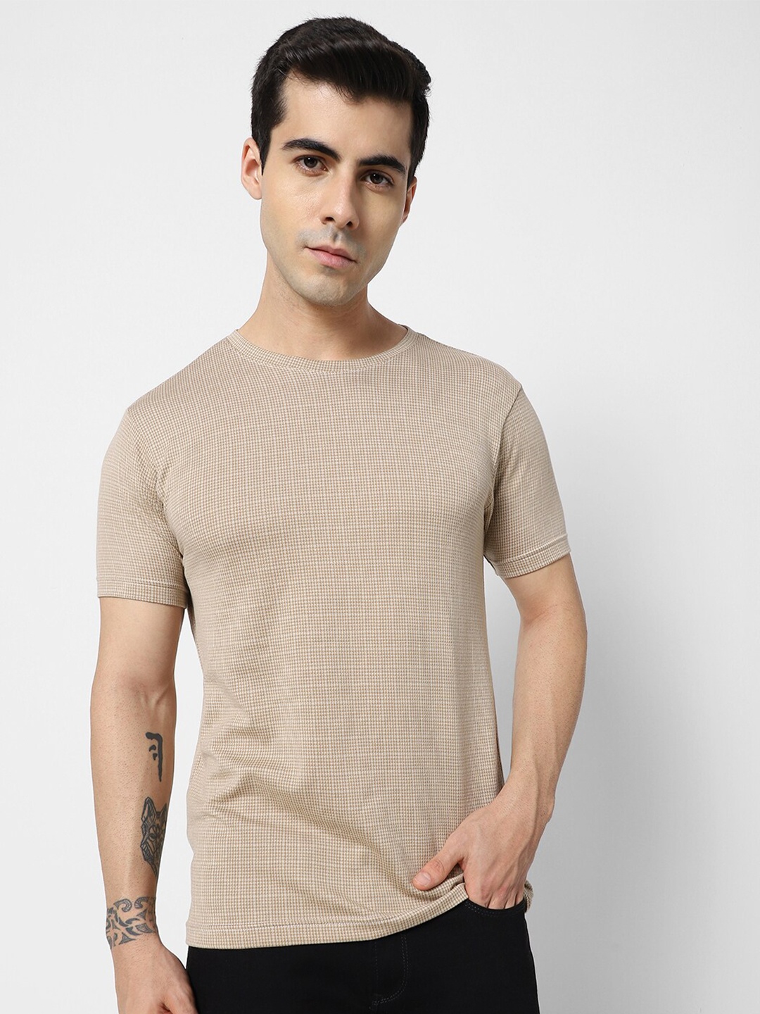 

VASTRADO Men Beige Solid Cotton T-shirt