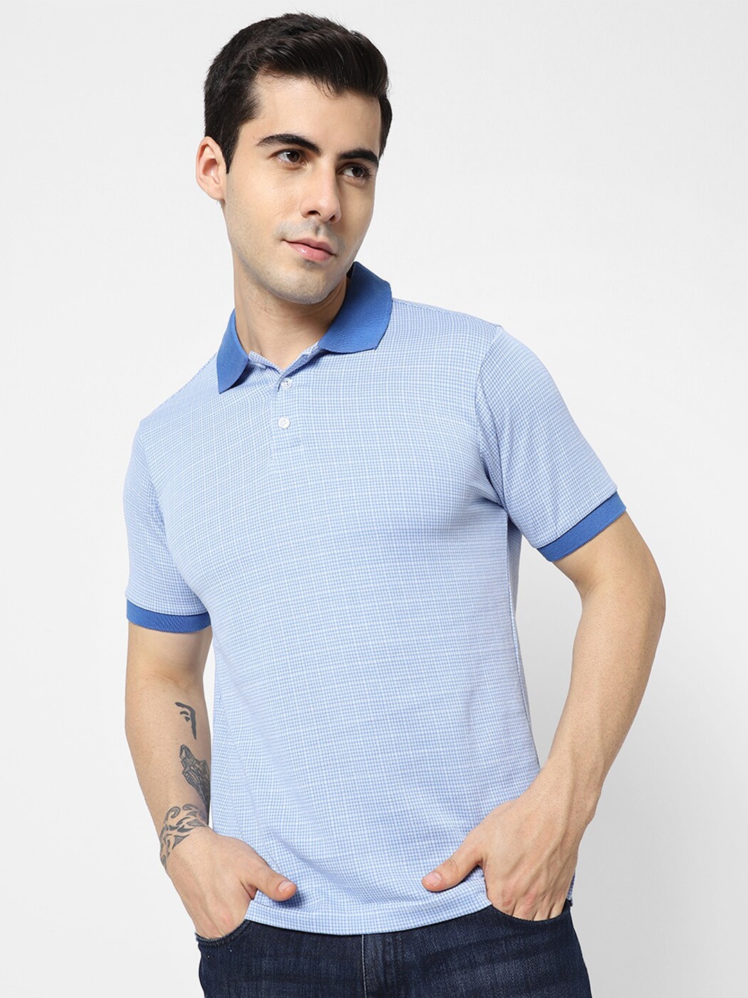 

VASTRADO Men Blue Checked Polo Collar T-shirt