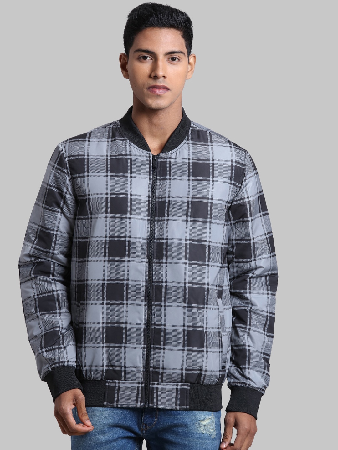 

Parx Men Black Grey Checked Tailored Jacket