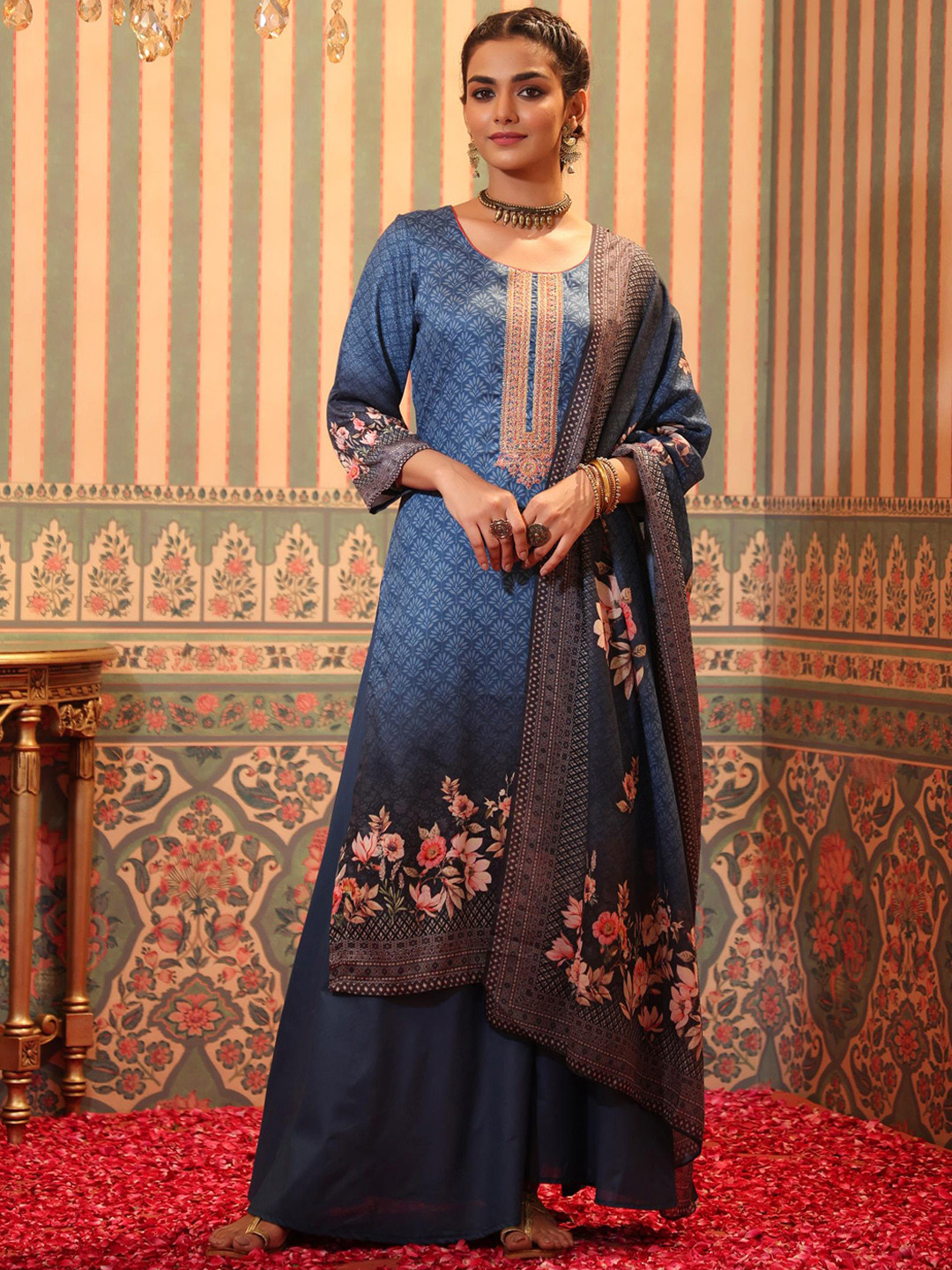 

SCAKHI Women Blue Floral Printed Kurta with Palazzos & With Dupatta