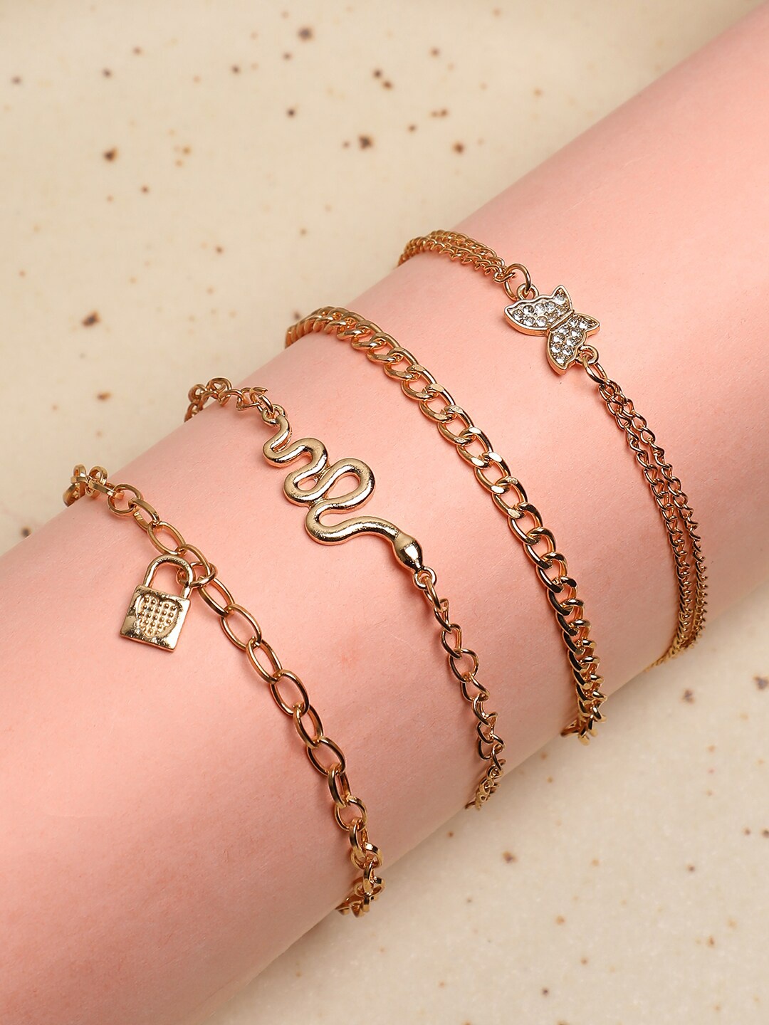 

SOHI Gold Plated Set Of 4 Anklet Cum Bracelet