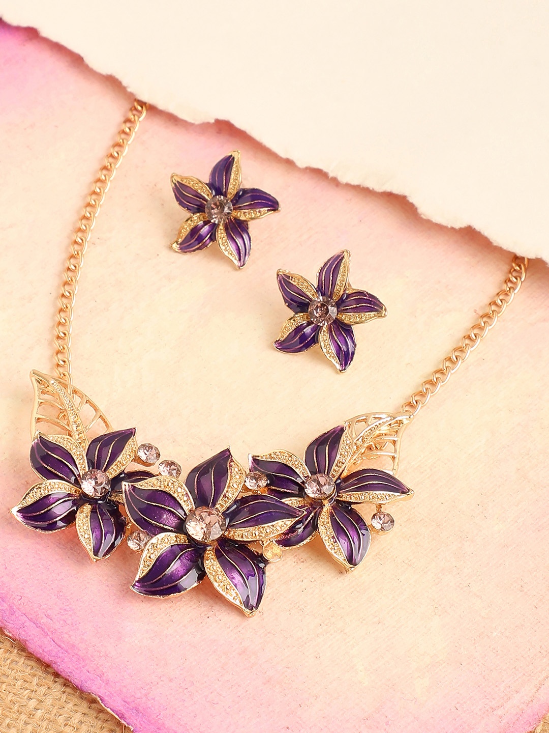 

SOHI Gold-PlatedPurple Stone-Studded Jewellery Set