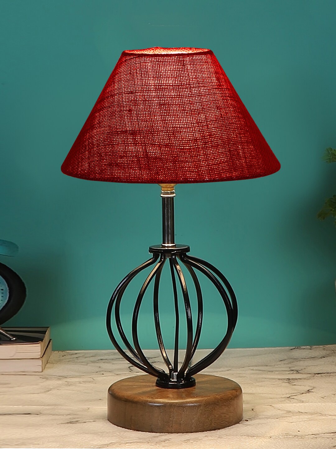 

Devansh Maroon Solid Table Lamp