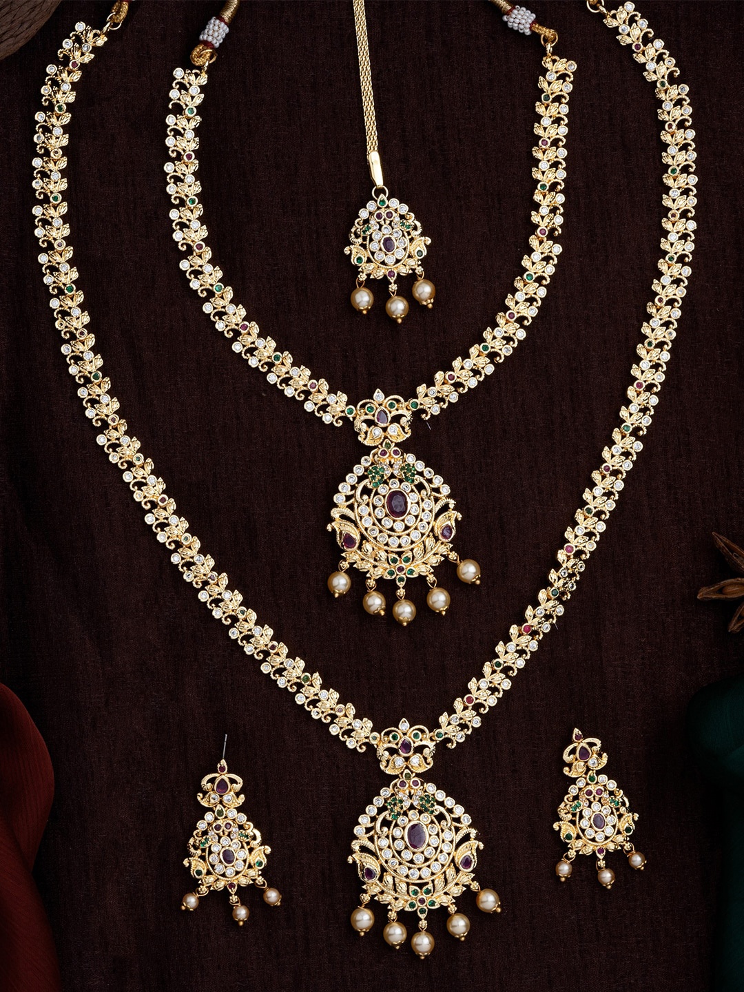 

Estele Gold-Plated White CZ-Studded Jewellery Set