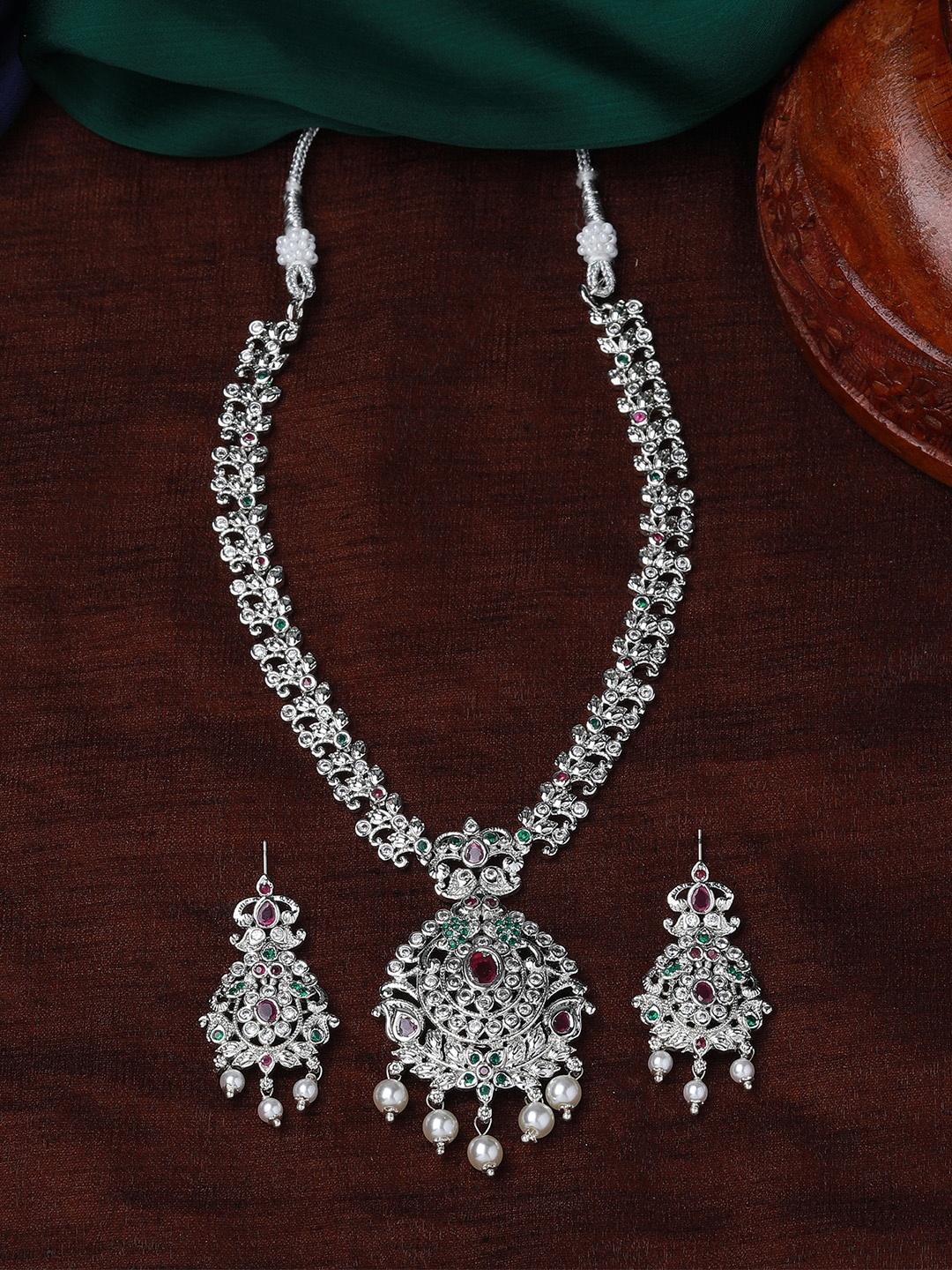 

Estele Rhodium-Plated Silver & Green CZ-Studded Jewellery Set