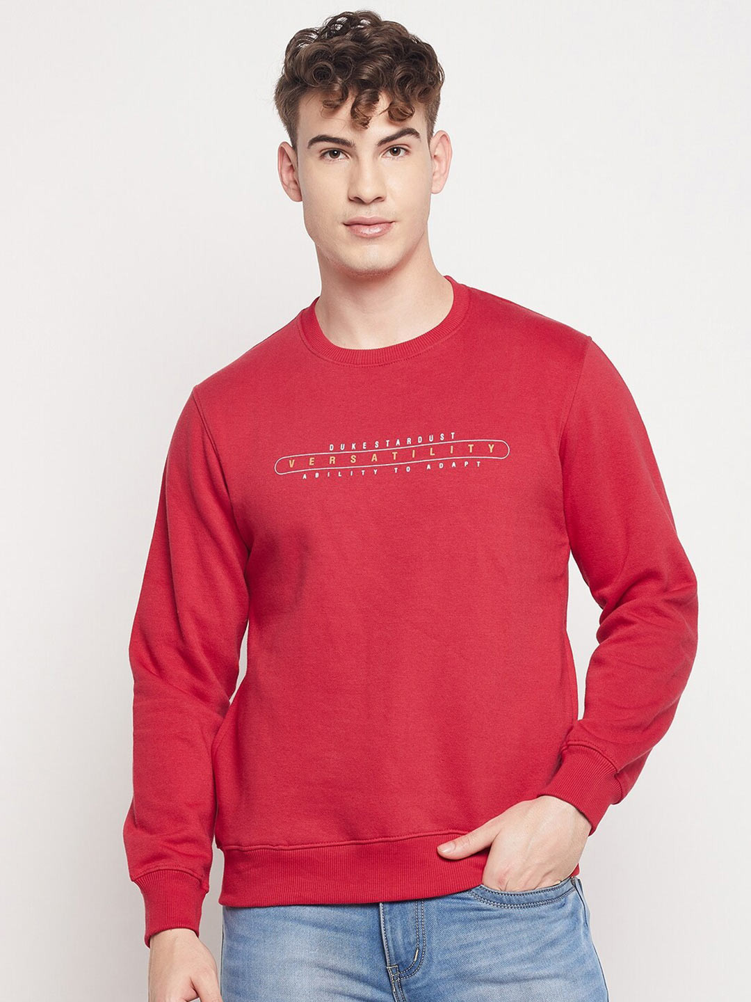 

Duke Men Red Solid Sweatshirt