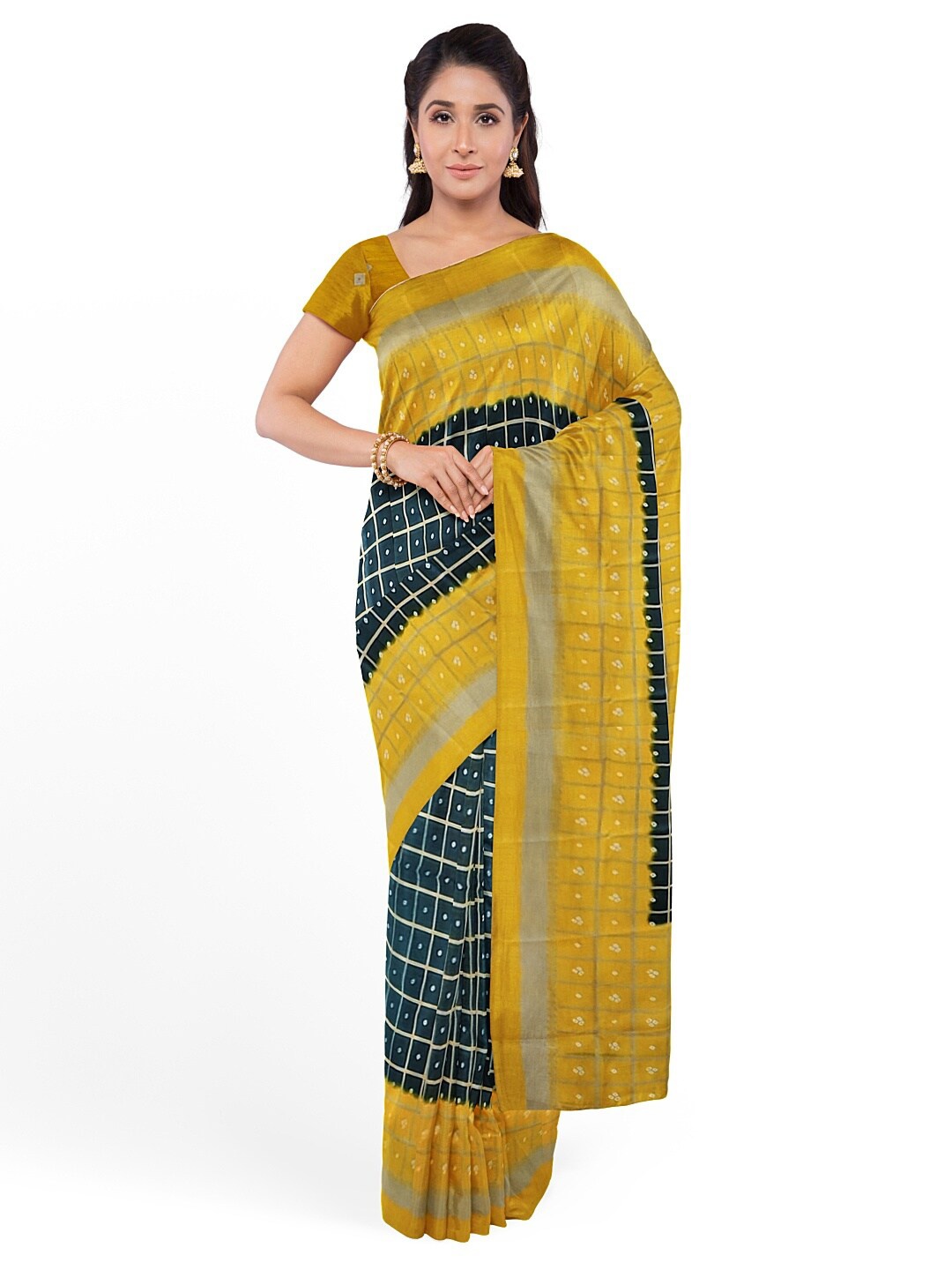 

Silk Bazar Black & Gold-Toned Bandhani Silk Blend Bandhani Saree