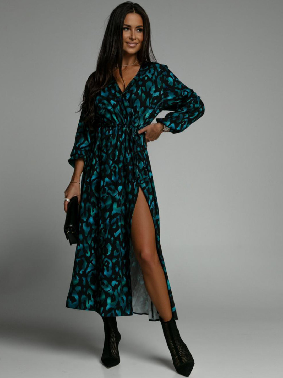 

BoStreet Green Printed Maxi Dress