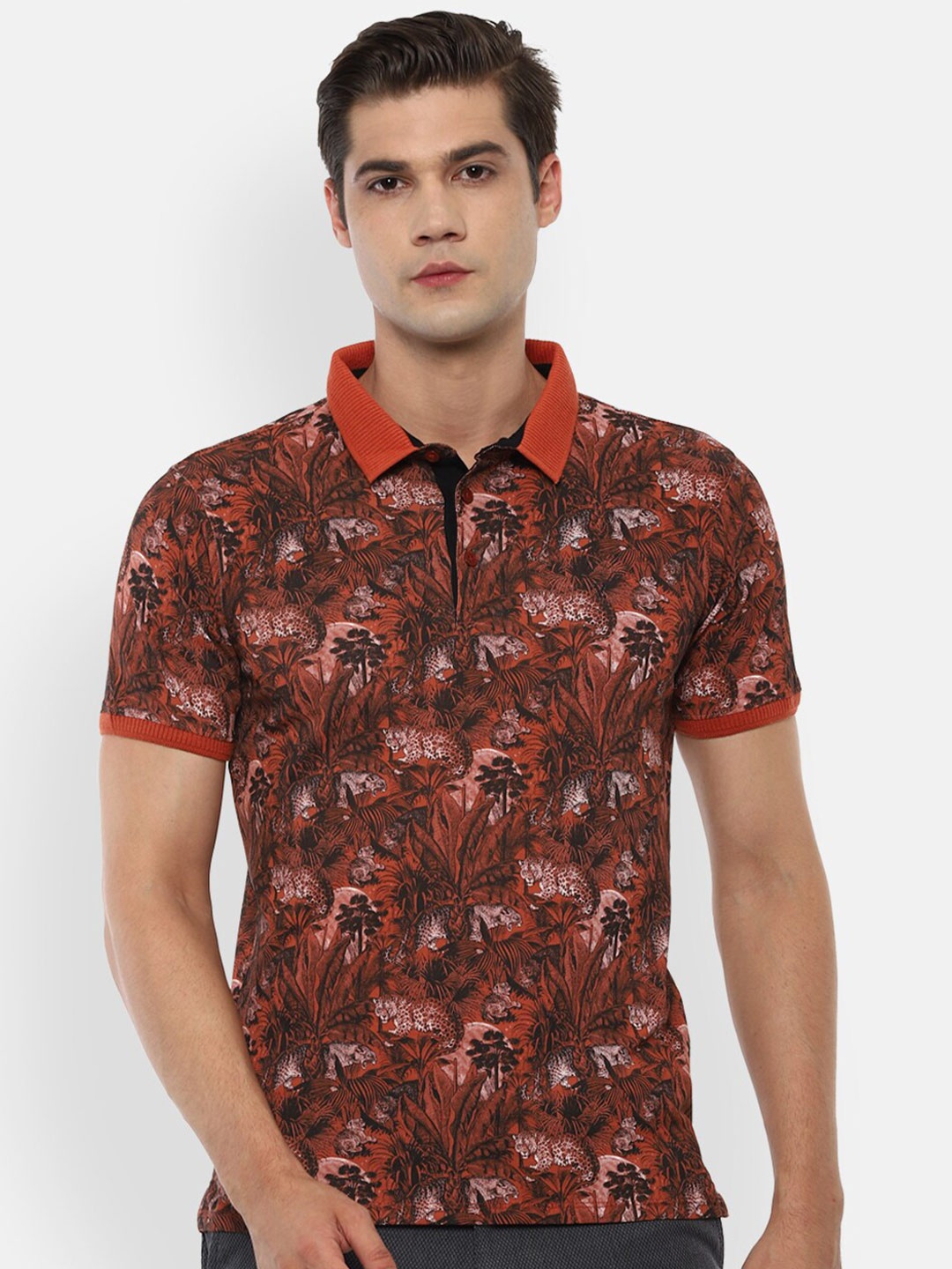 

V Dot Men Brown Tropical Printed Polo Collar Slim Fit T-shirt