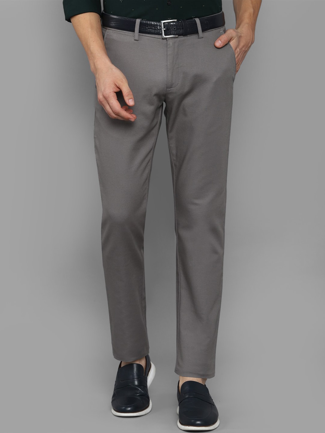 

Allen Solly Men Grey Solid Slim Fit Trouser