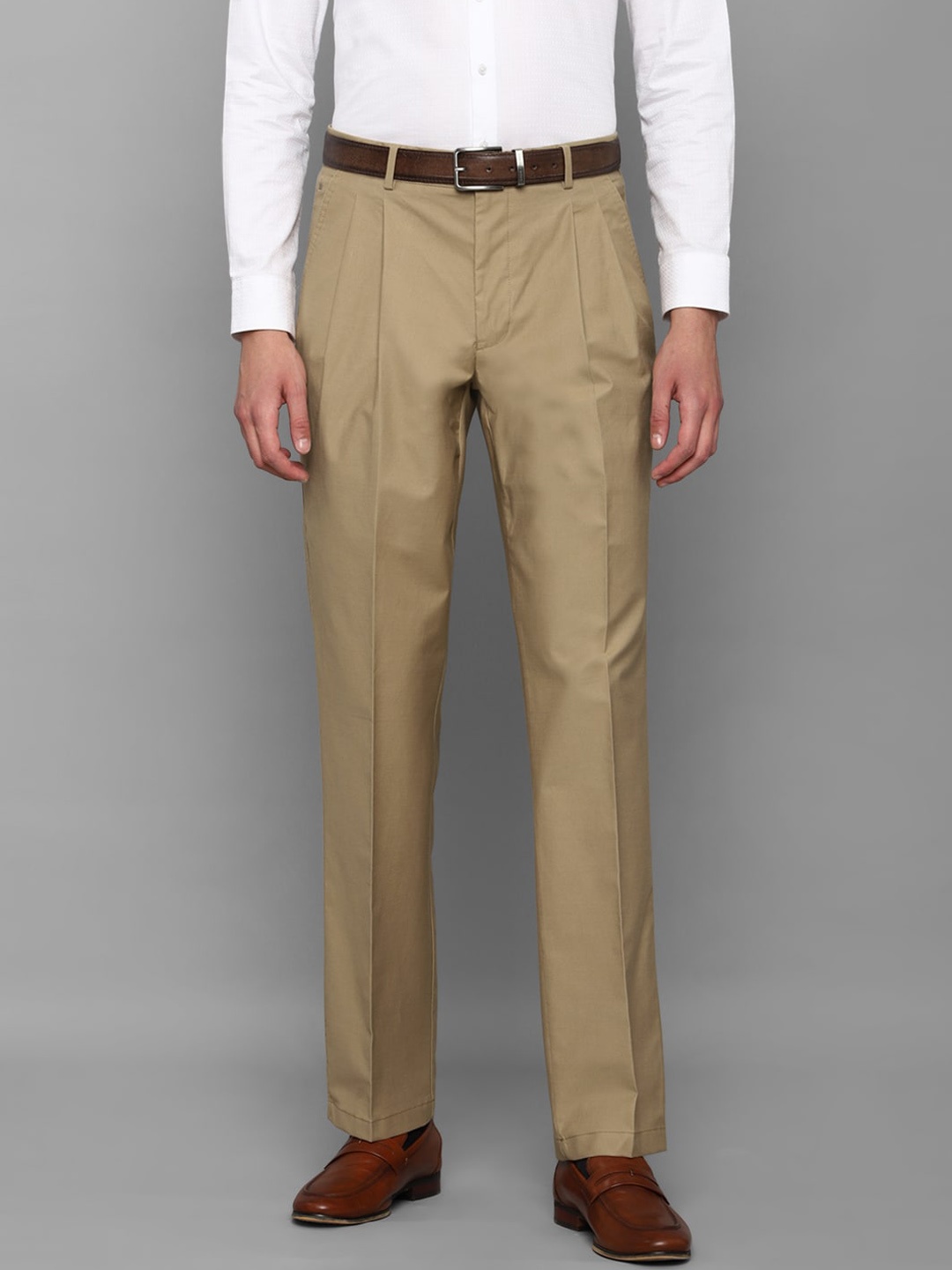 

Louis Philippe Men Khaki Slim Fit Pleated Trouser