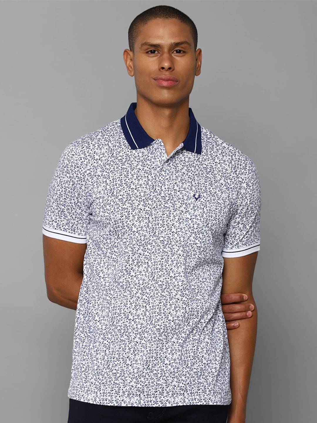 

Allen Solly Men White & Blue Floral Printed Polo Collar T-shirt