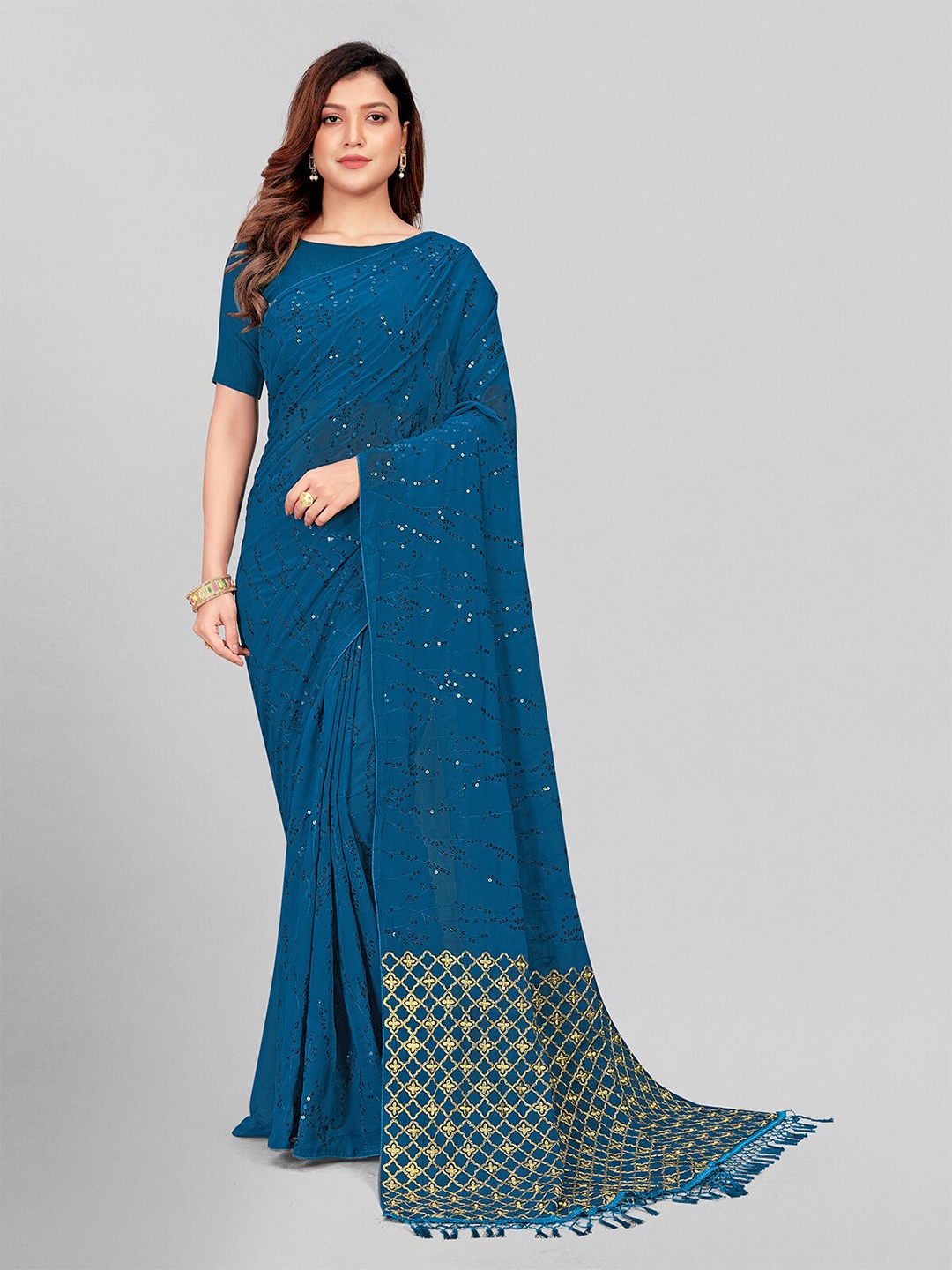 

Granthva Fab Teal & Gold-Toned Embellished Sequinned Pure Georgette Saree