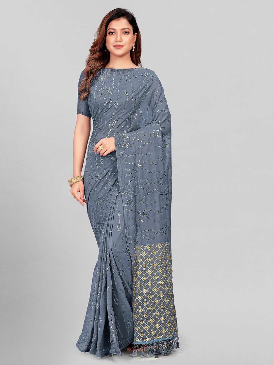 

Granthva Fab Grey & Gold-Toned Embellished Sequinned Pure Georgette Saree