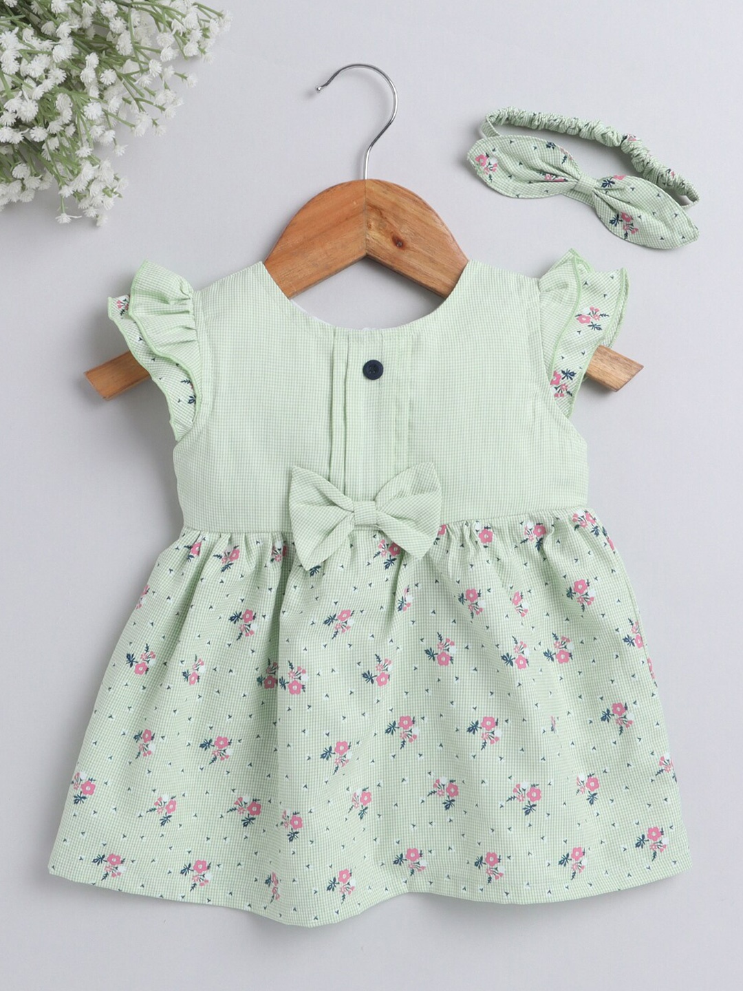 

The Magic Wand Girls Green Printed Floral Flutter Sleeves Dress