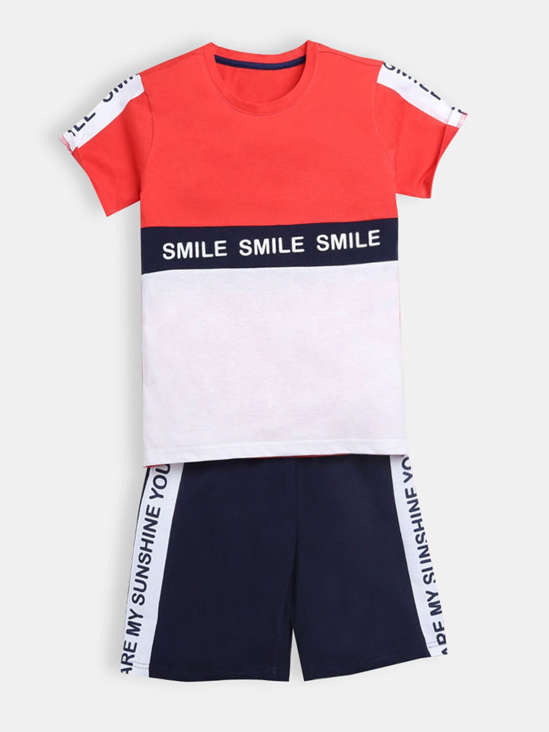 

Hopscotch Boys Coral & Black Printed T-shirt with Shorts