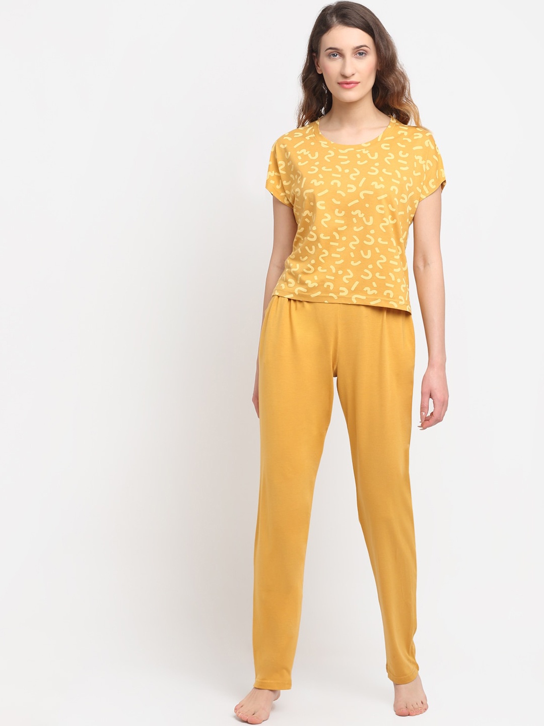 

Kanvin Women Mustard Printed Night suit