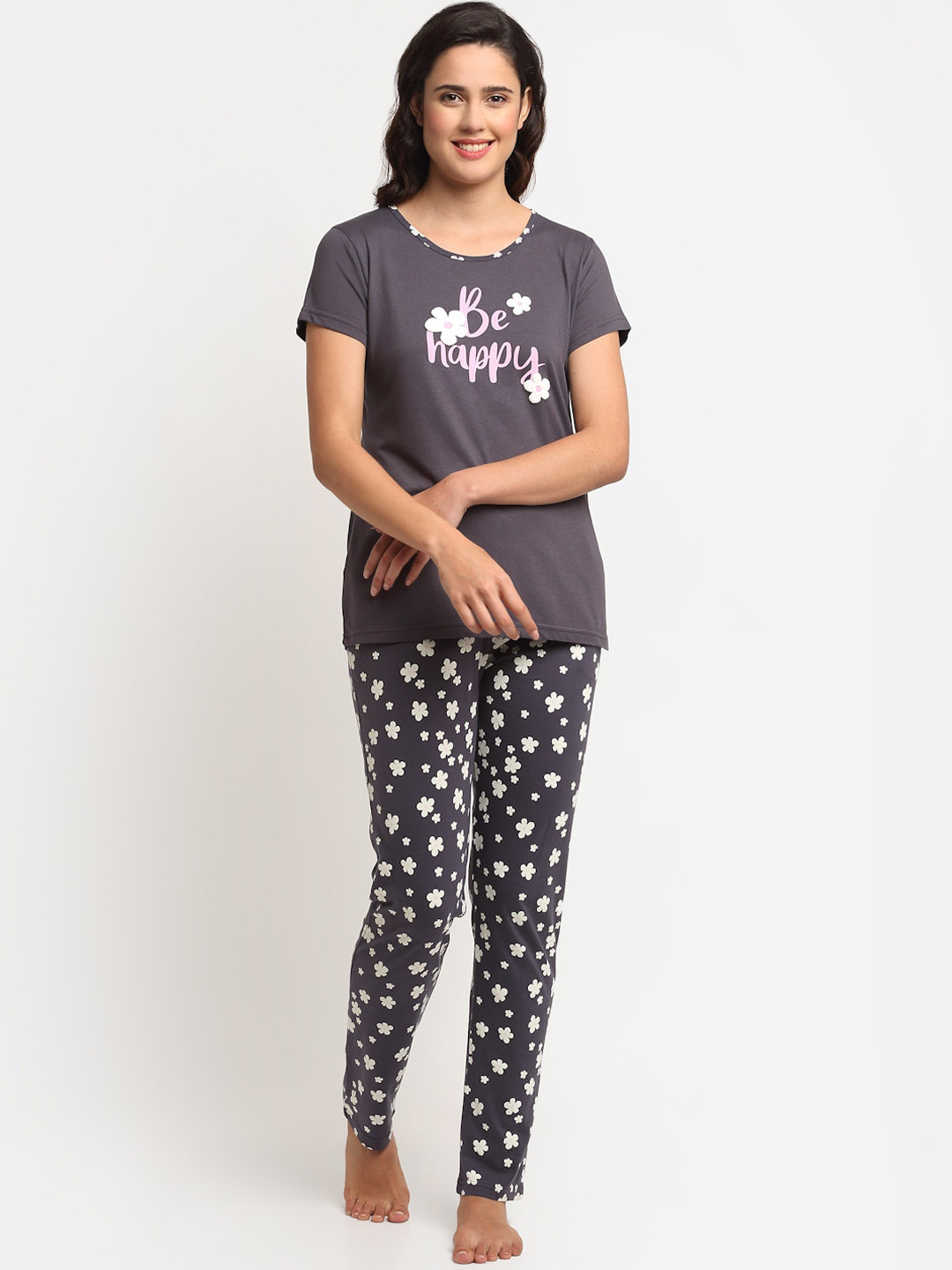 

Kanvin Women Purple & White Printed Night suit
