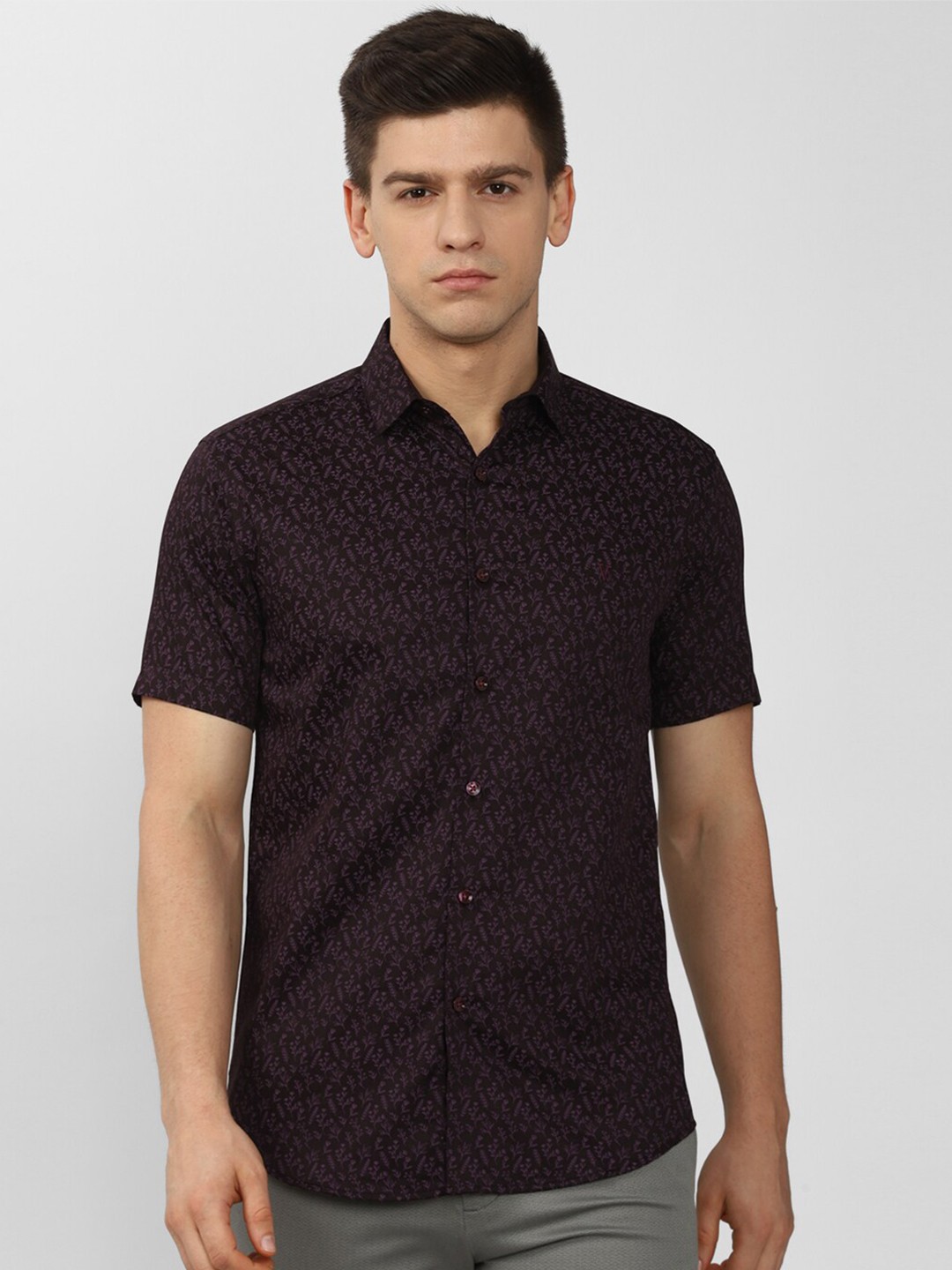 

V Dot Men Purple Slim Fit Printed Cotton Casual Shirt