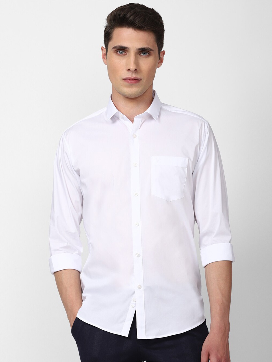 

V Dot Men White Slim Fit Casual Shirt