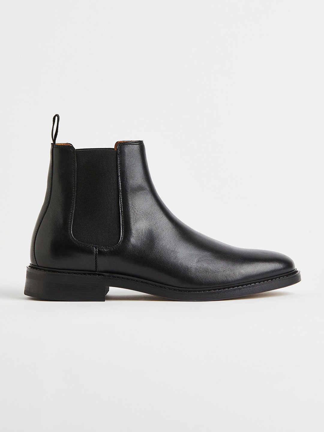 

H&M Men Black Pure Leather Chelsea boots