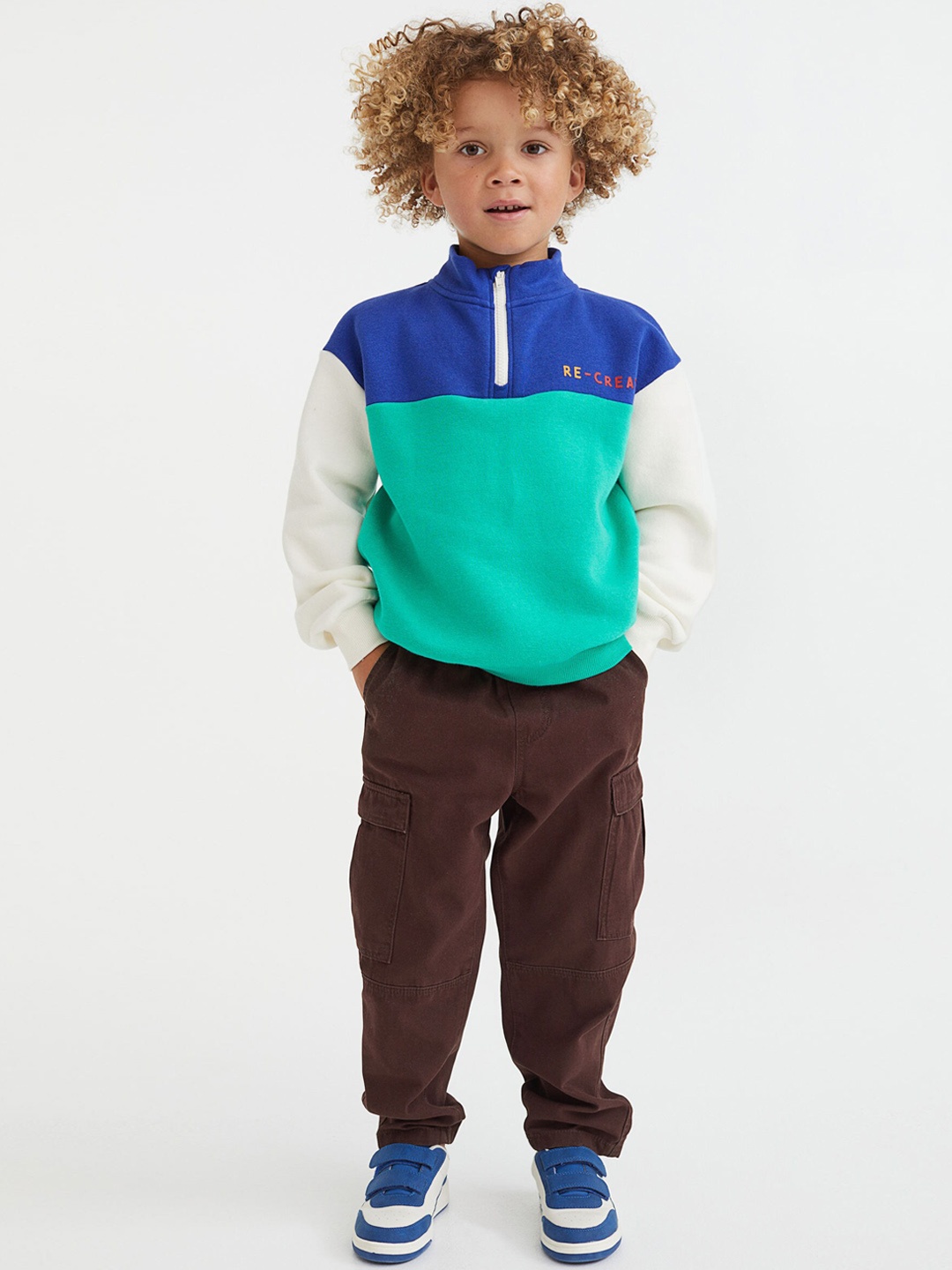 

H&M Kids Boys Cotton cargo trousers, Brown