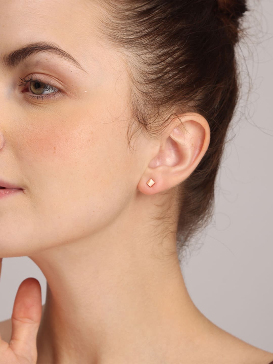 

PALMONAS Gold-Toned Square Studs Earrings