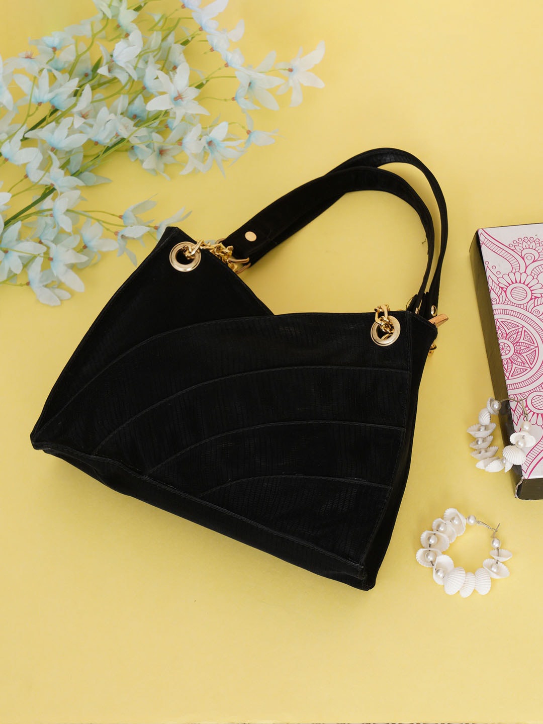 

FABBHUE Women Black PU Structured Handheld Bag