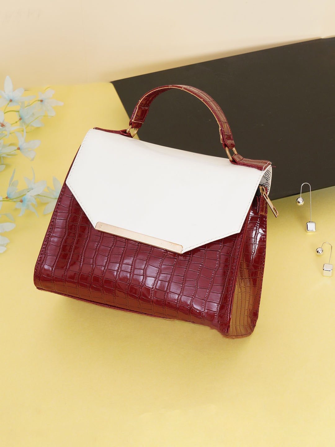 

FABBHUE Women Burgundy PU Structured Handbag