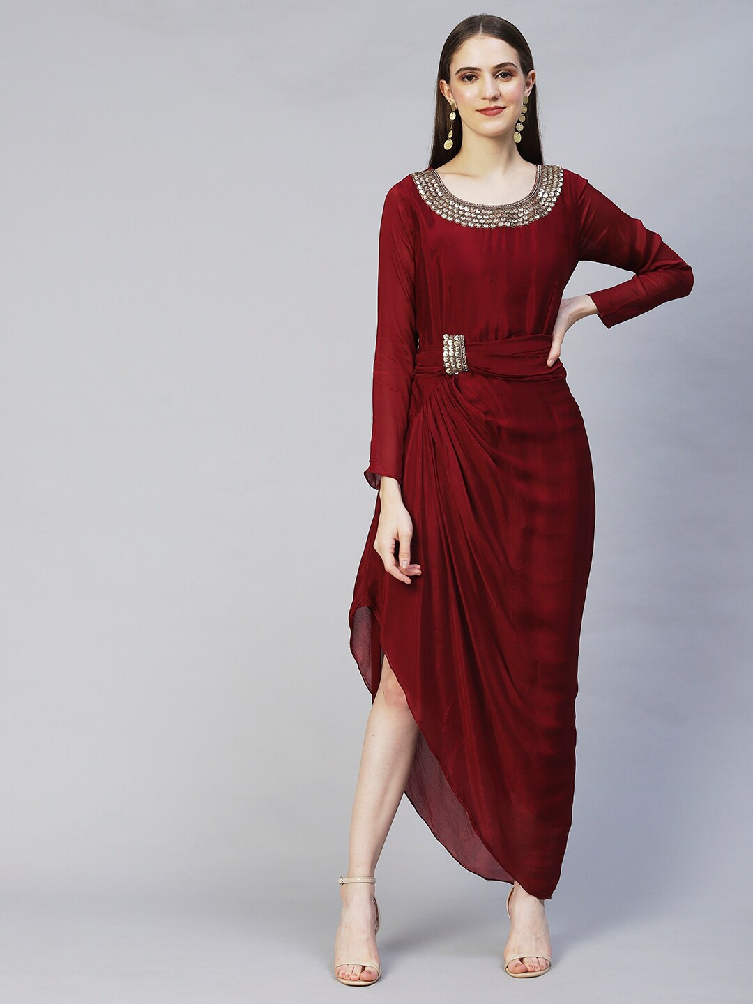 

Envy Me by FASHOR Maroon Solid Ruffles Maxi Dress