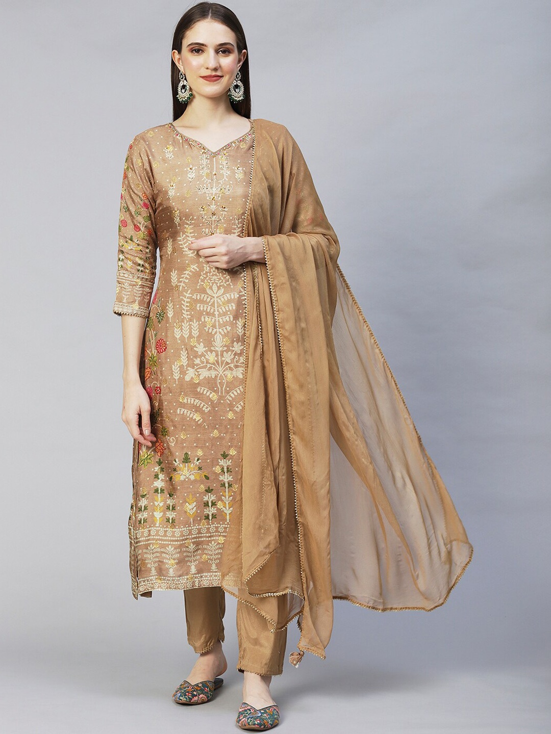 

Envy Me by FASHOR Women Camel Brown Printed Straight Kurta with Trousers & With Dupatta