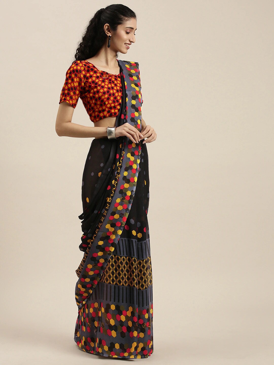 

KALINI Black & Yellow Geometric Printed Saree