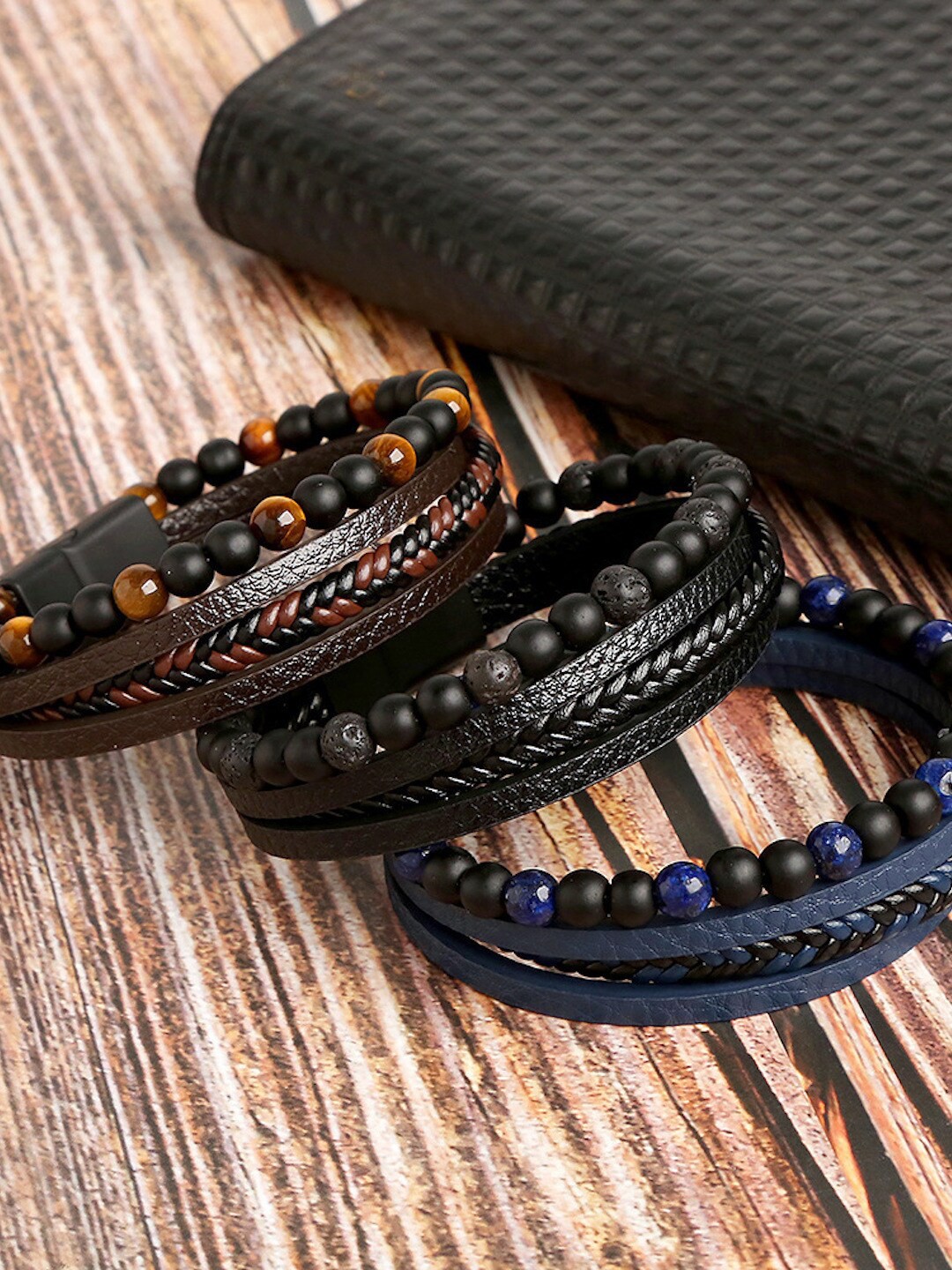 

HOT AND BOLD Men Black Leather Onyx Wraparound Bracelet