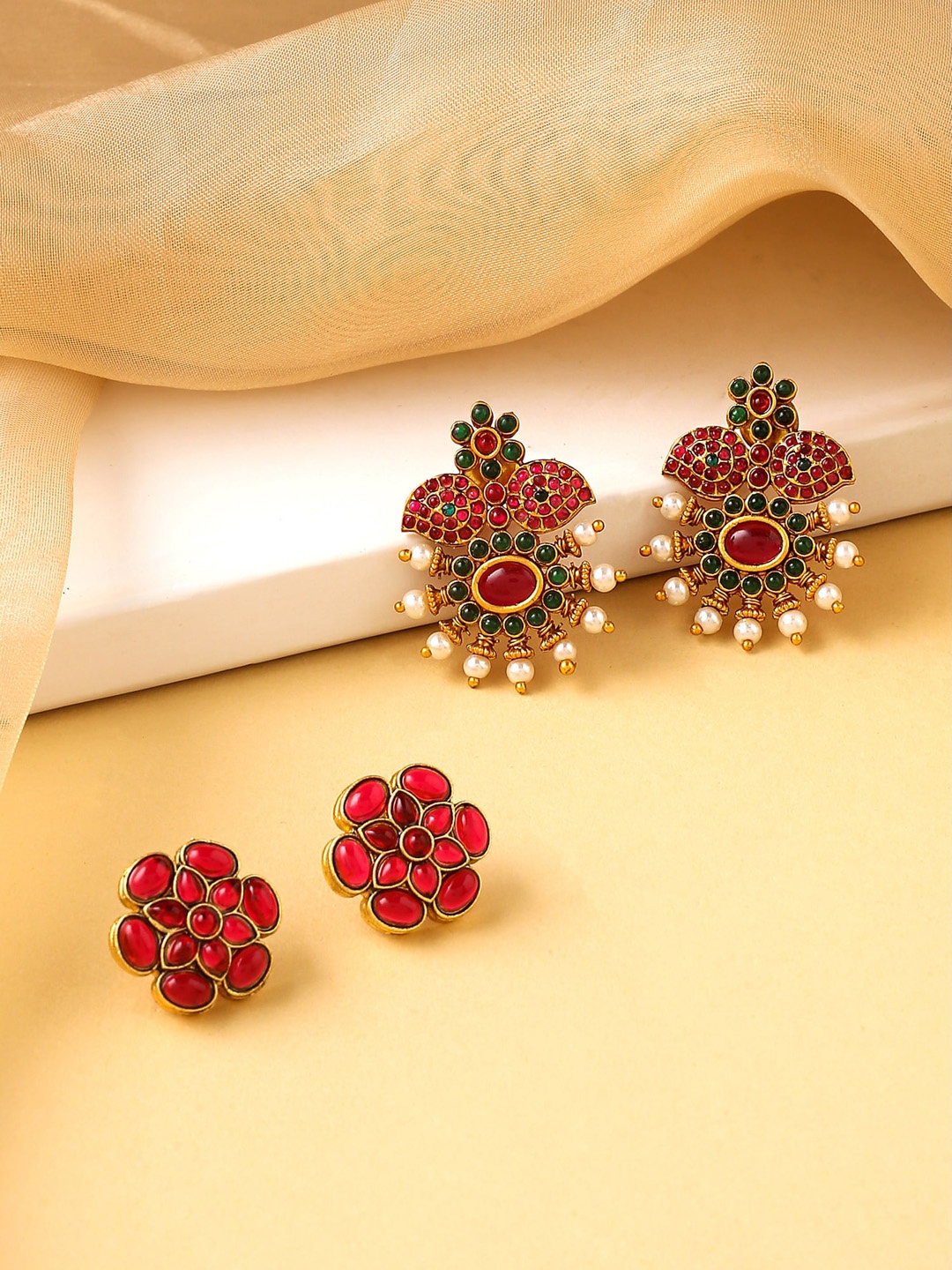 

Yellow Chimes Set of 2 pairs Gold plated Multicolor Kundan Studs Earring, Red
