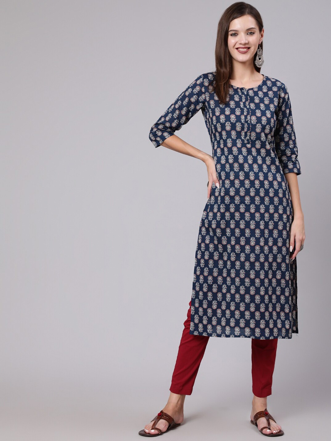 

Nayo Women Blue Floral Printed Cotton Kurta