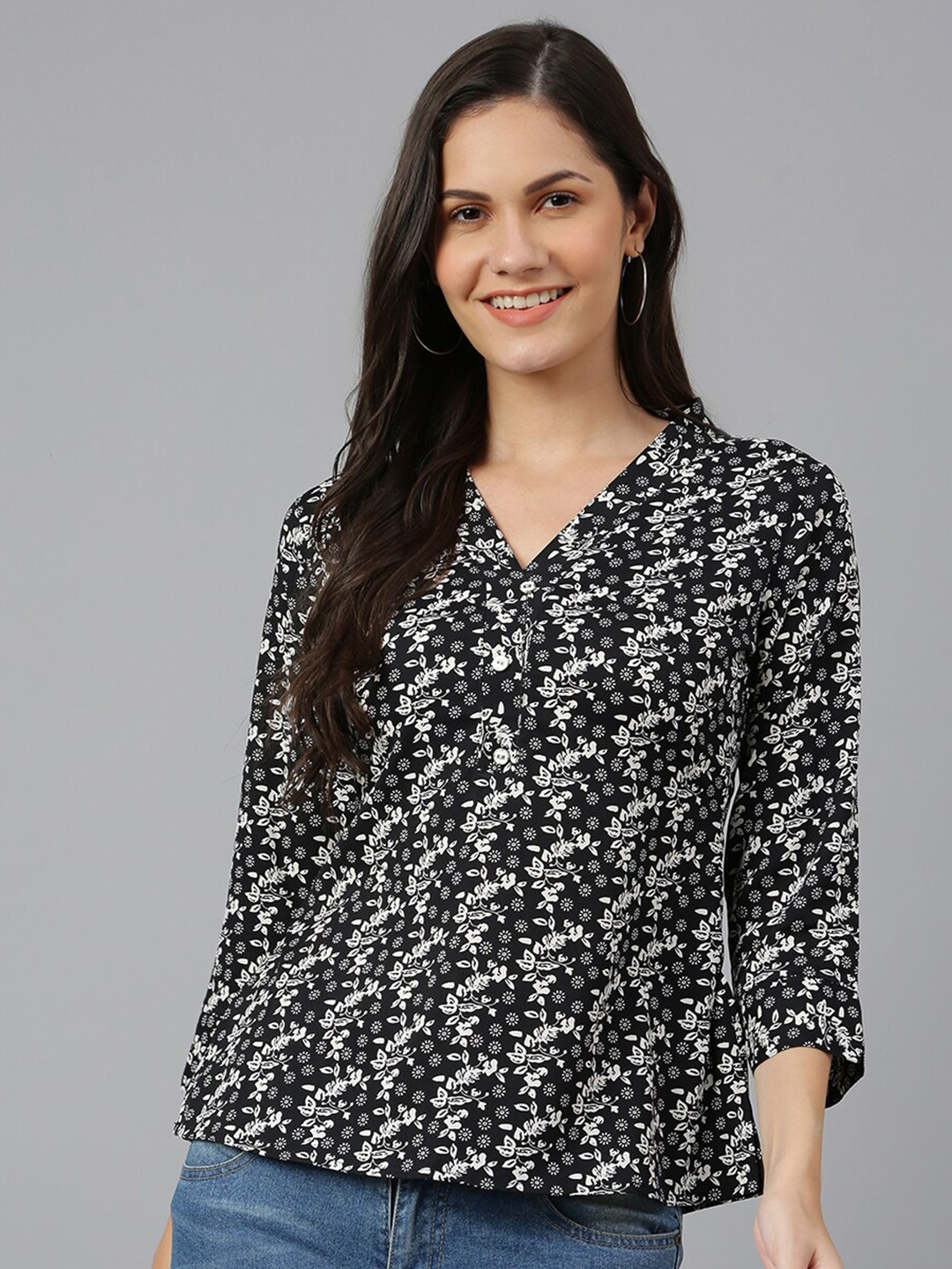 

Kiana Black Floral Printed Top