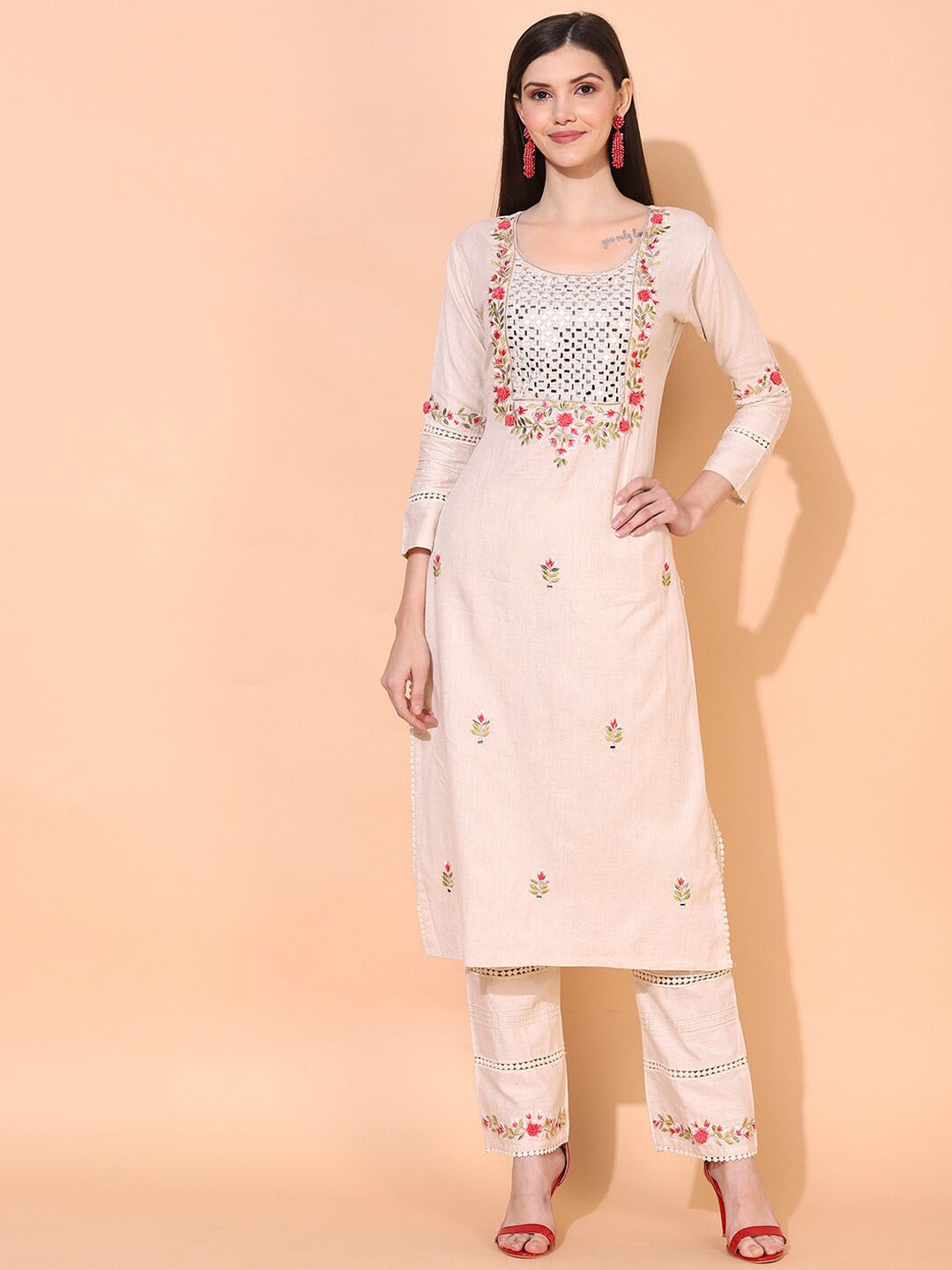 

Envy Me by FASHOR Women Off White Floral Embroidered Mirror Work Pure Cotton Kurta with Trousers