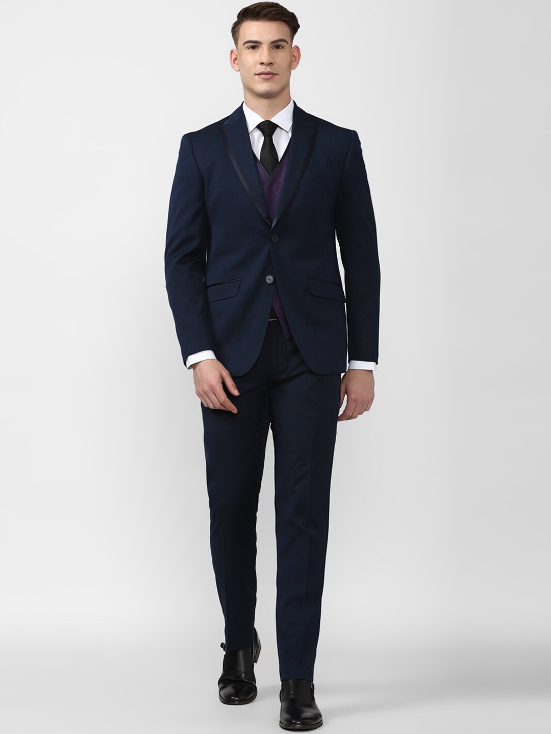 

Peter England Elite Men Navy-Blue Solid Slim-Fit Single-Breasted Three-Piece Suit