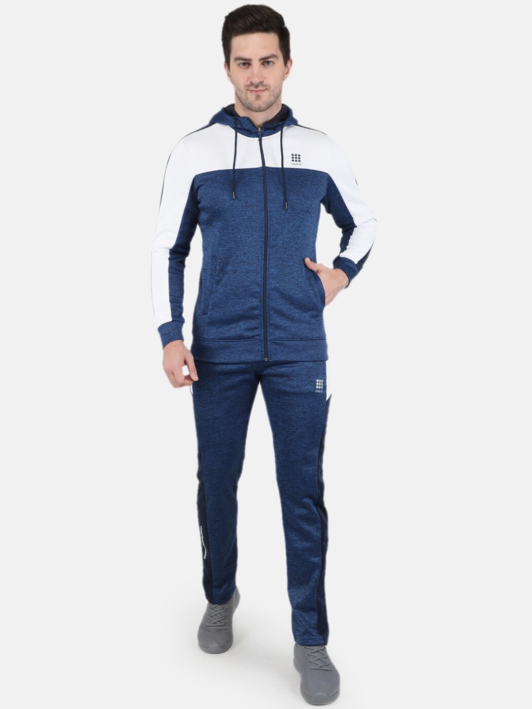 

rock.it Men Blue & White Colorblocked Tracksuit