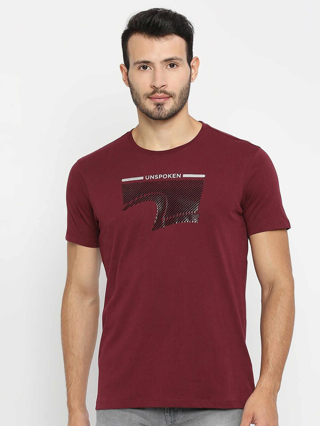 

SPYKAR Men Maroon Printed Slim Fit T-shirt
