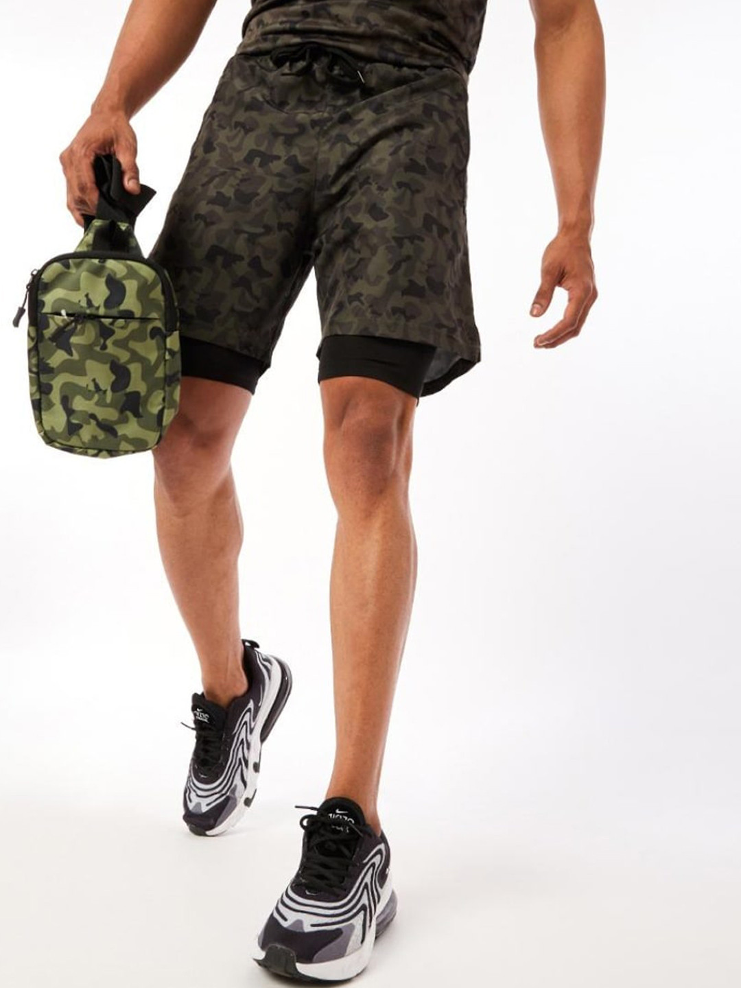 

Bewakoof Men Green Camouflage Printed Shorts