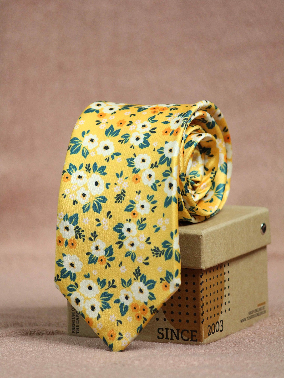 

Tossido Men Yellow & White Printed Broad Tie