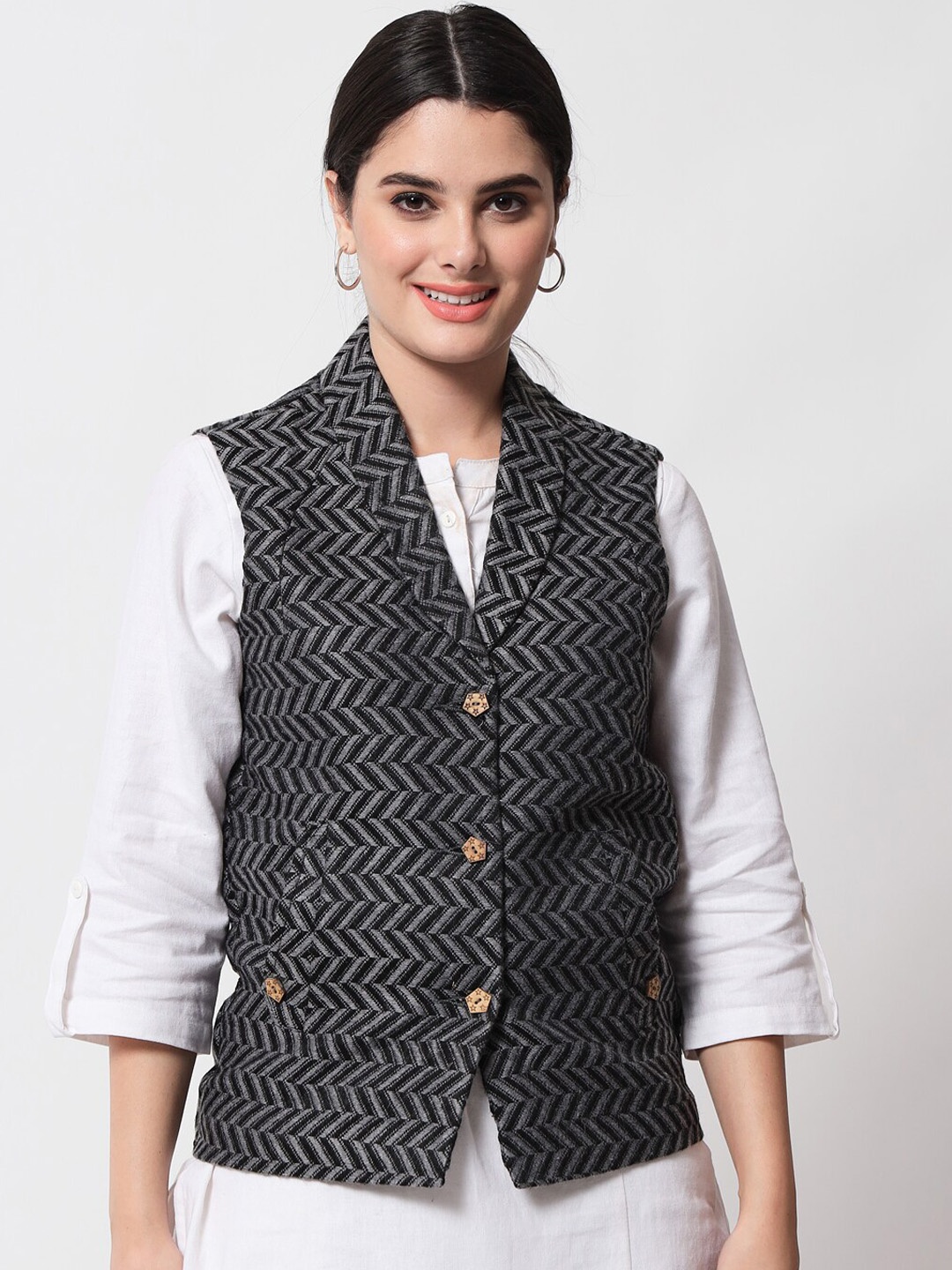 

Vastraa Fusion Women Black Woven Design Pure Wool Nehru Jacket