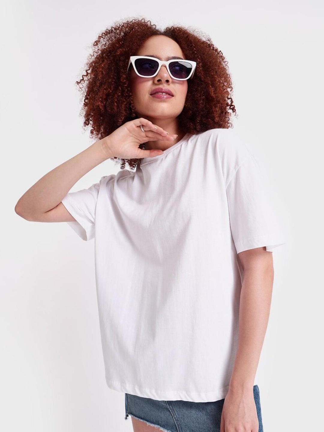 

Bewakoof Women White Extended Sleeves Loose T-shirt