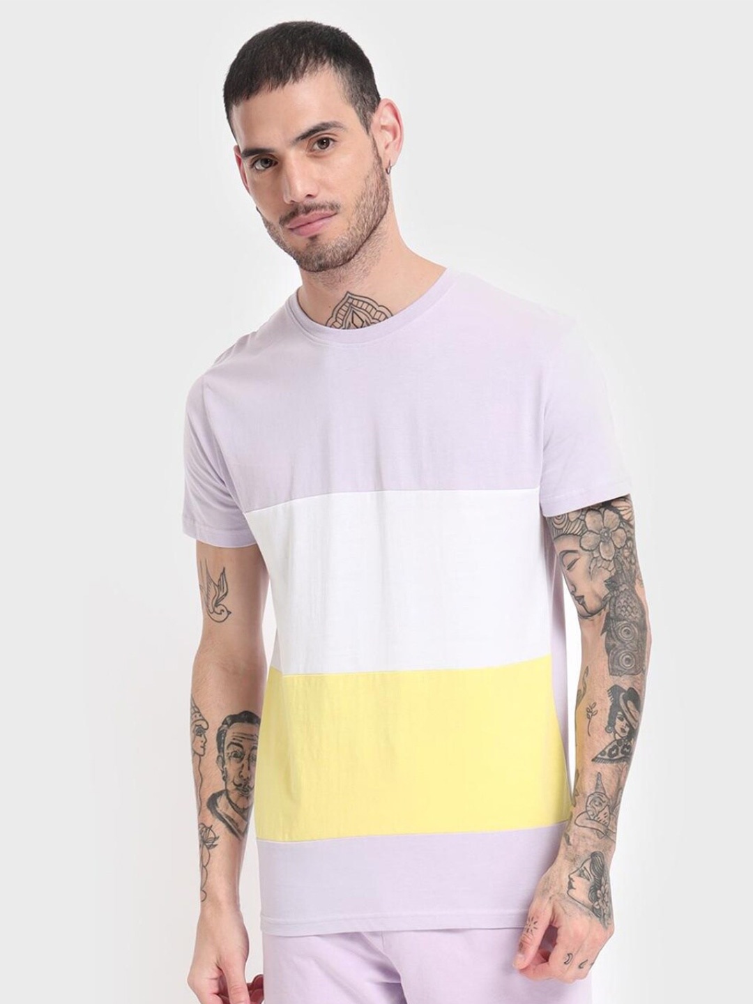 

Bewakoof Men Colourblocked T-shirt, Purple