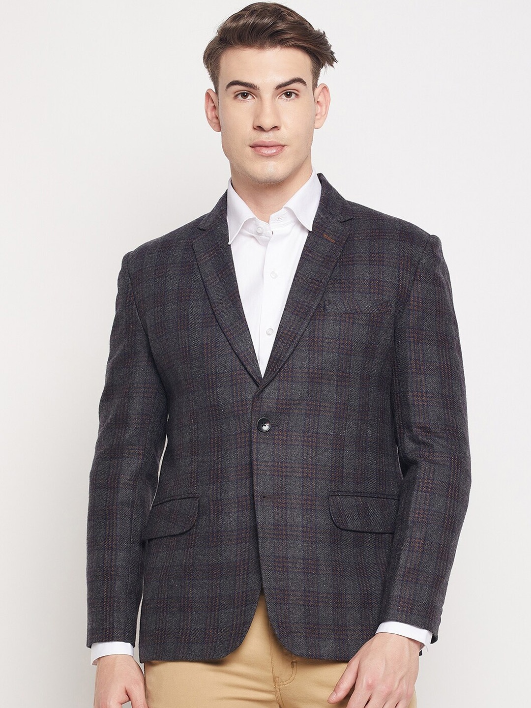 

Duke Men Charcoal Checked Single-Breasted Blazer