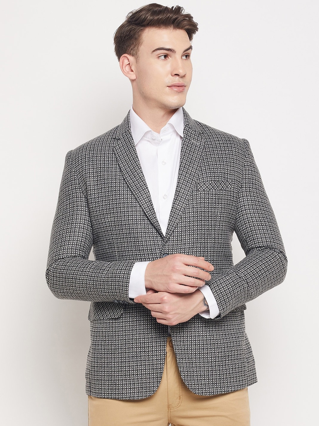 

Duke Men Black Self Design Regular fit Single-Breasted Blazer